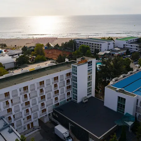 호텔 Malibu 4*